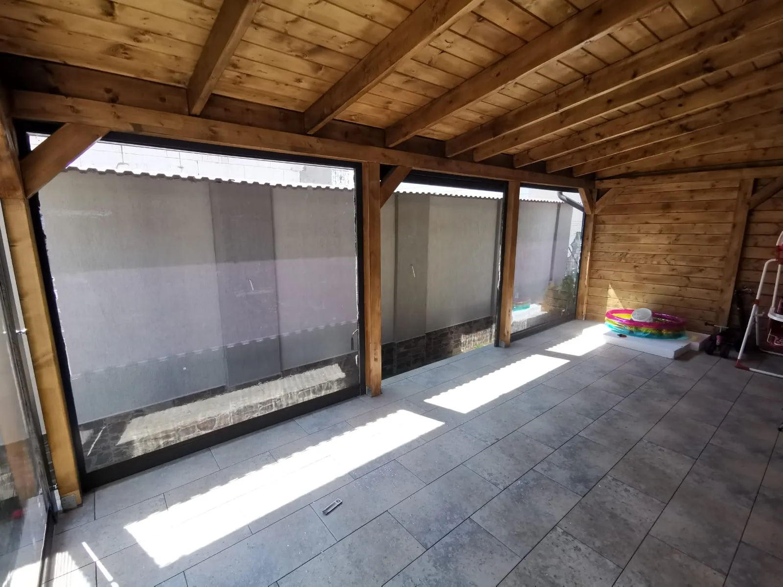 rulouri transparente bucuresti